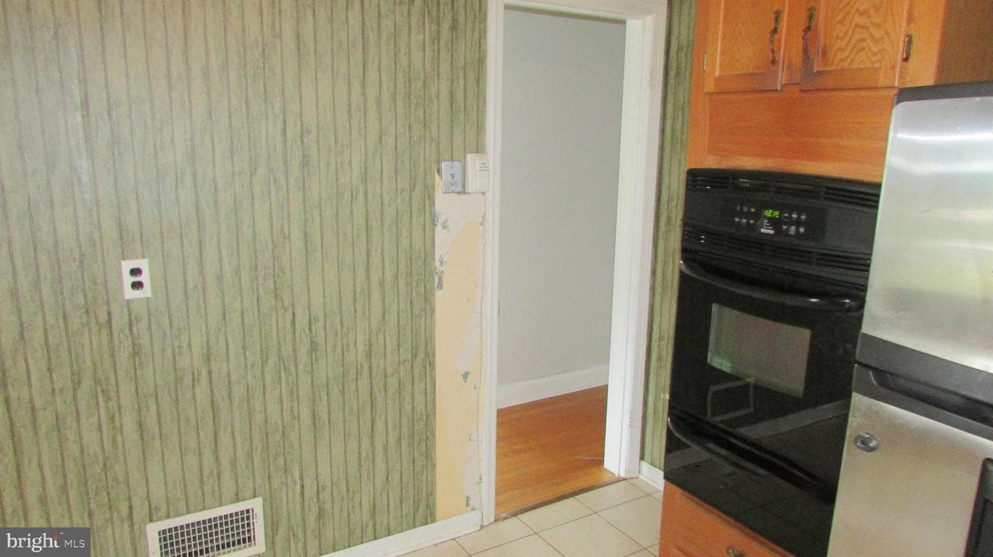 201 Osborne photo 32