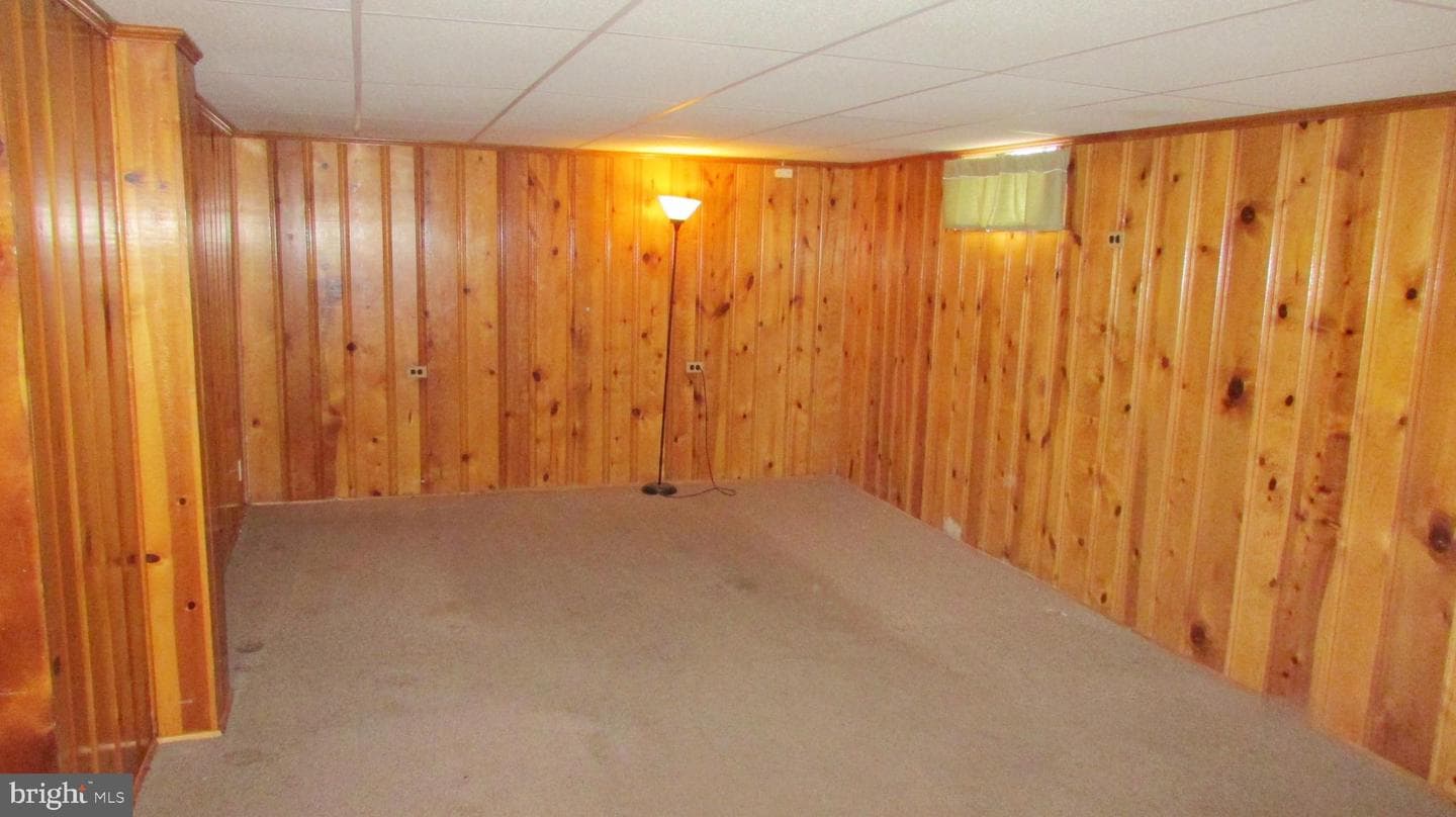 201 Osborne photo 34