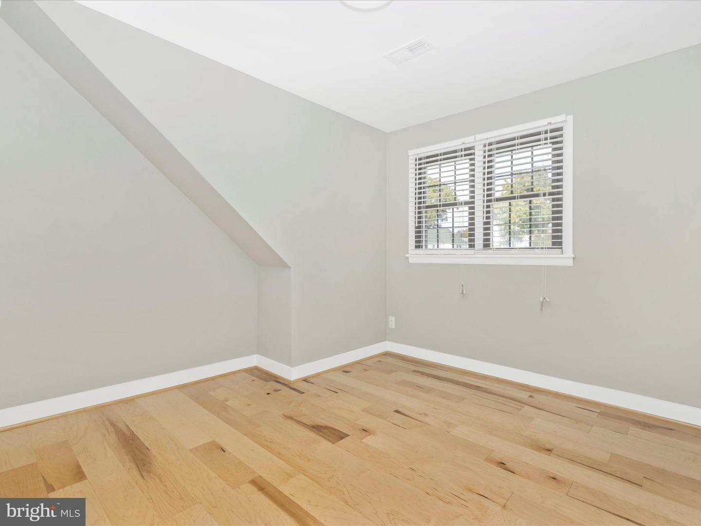 7610 Bradshaw Road photo 29