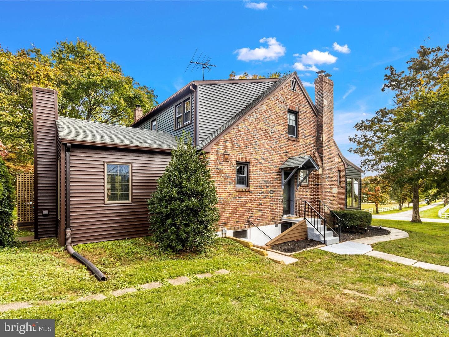 7610 Bradshaw Road photo 46