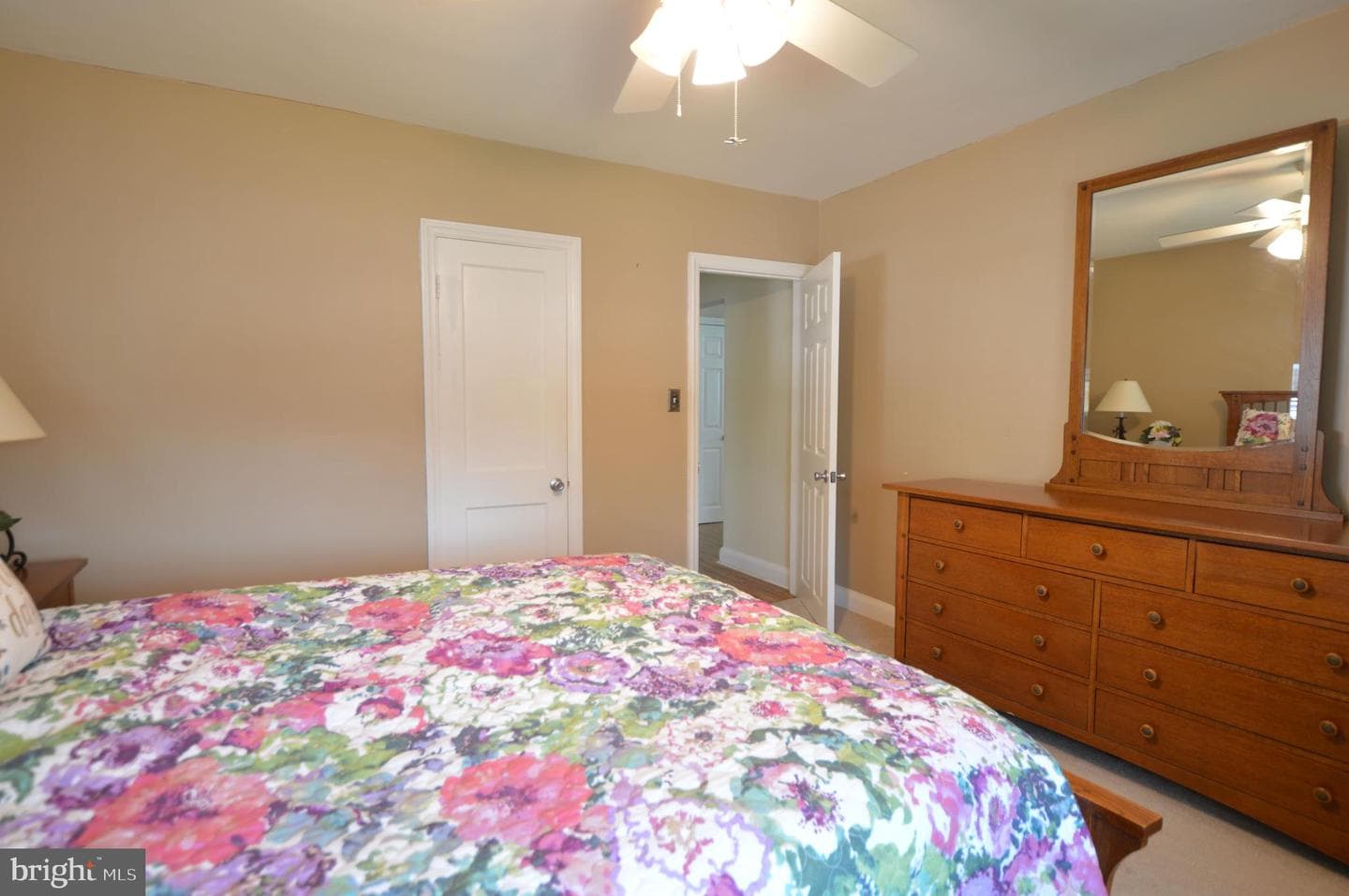 2528 E Joppa Road photo 17