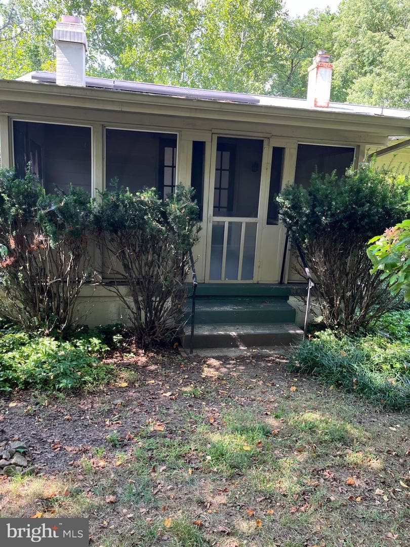 247 Fallsbrook Road photo 42