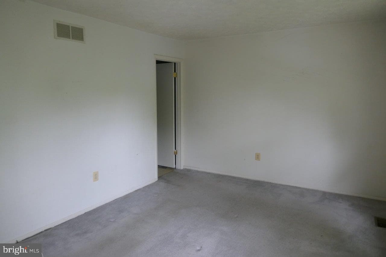 17 Rachel Court photo 10