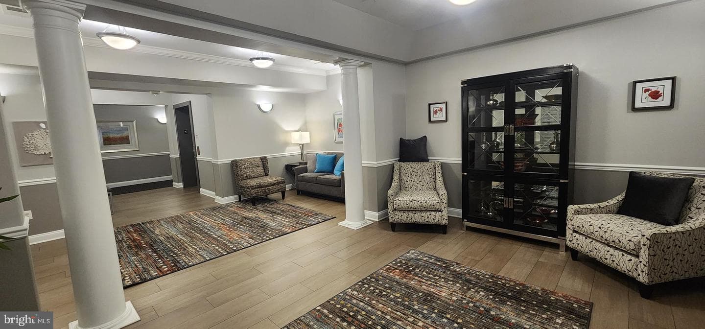 7400 Travertine Drive #201 photo 29