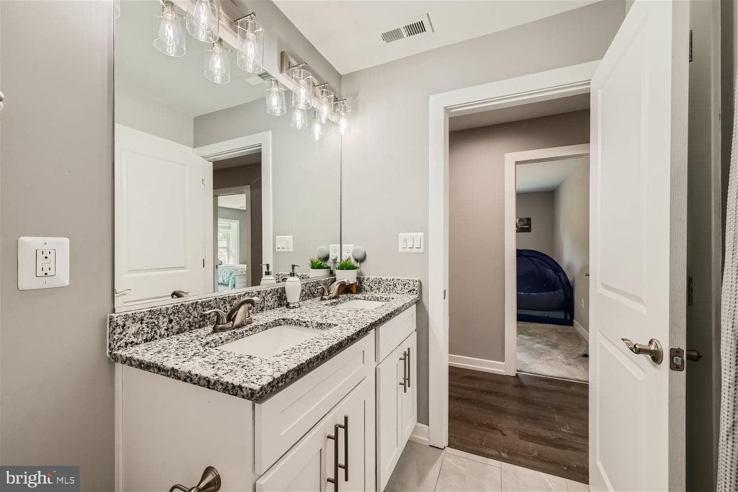 11818 Harford Road photo 20