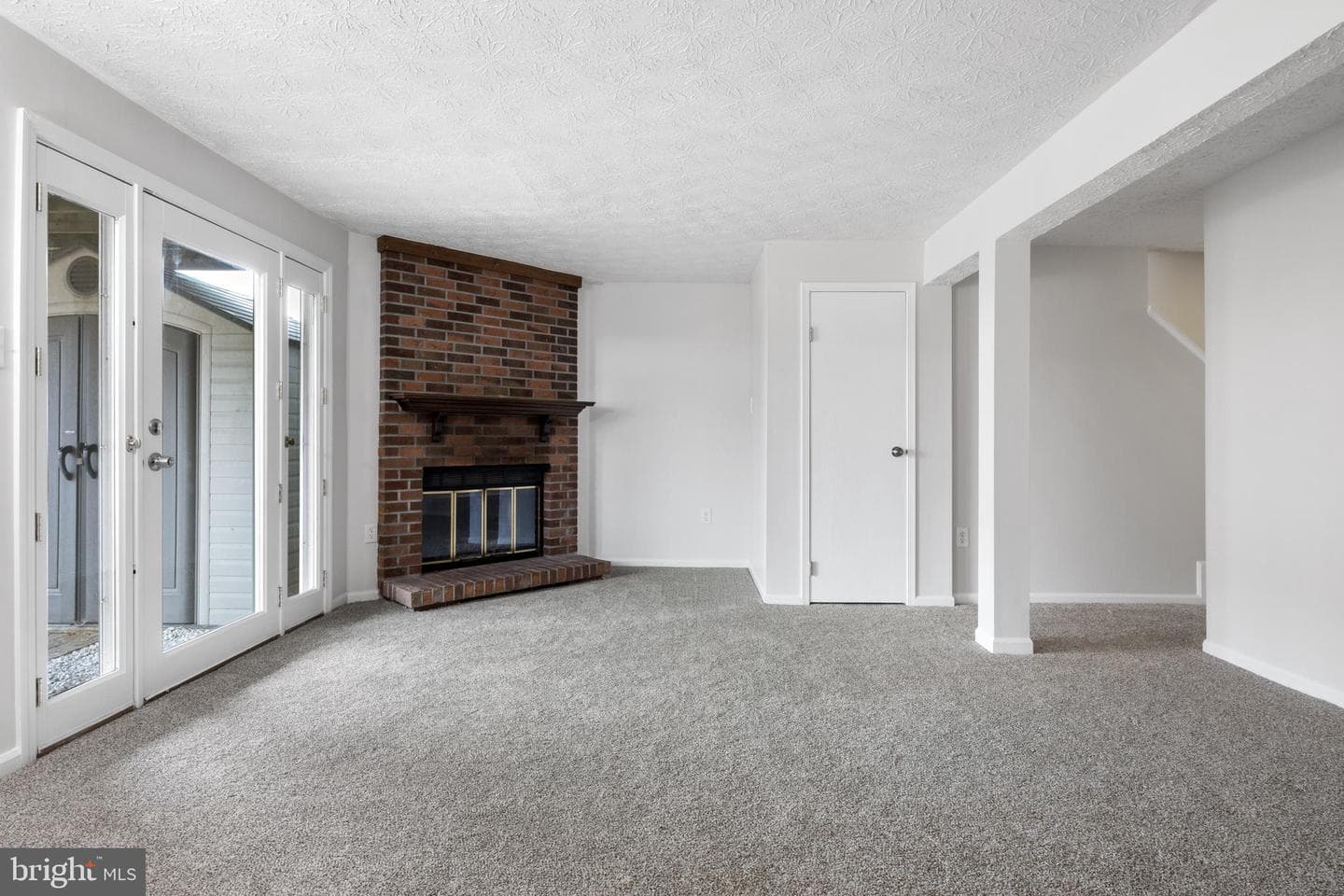 17 Camellia Court photo 27