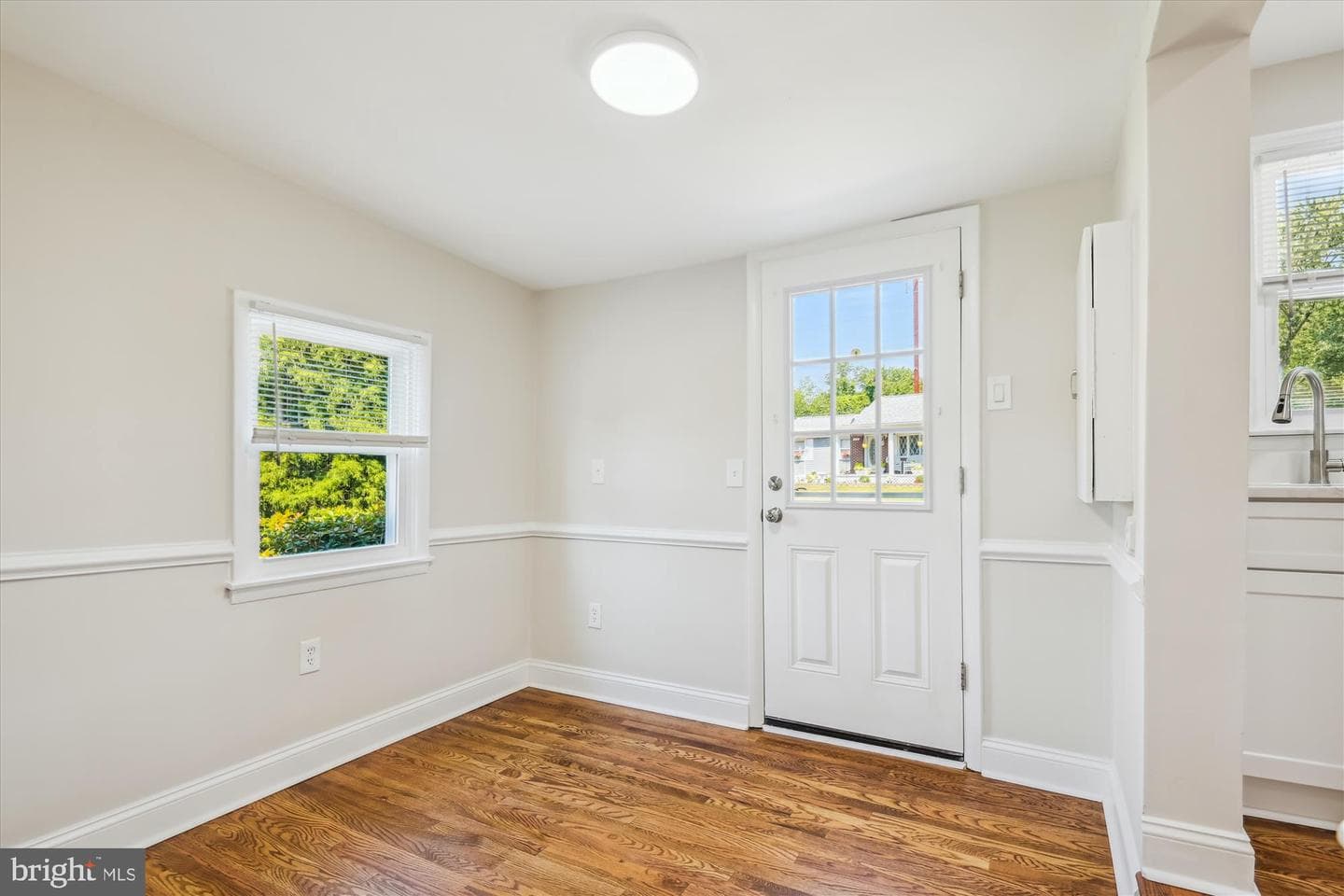 12312 Eastern Avenue photo 20