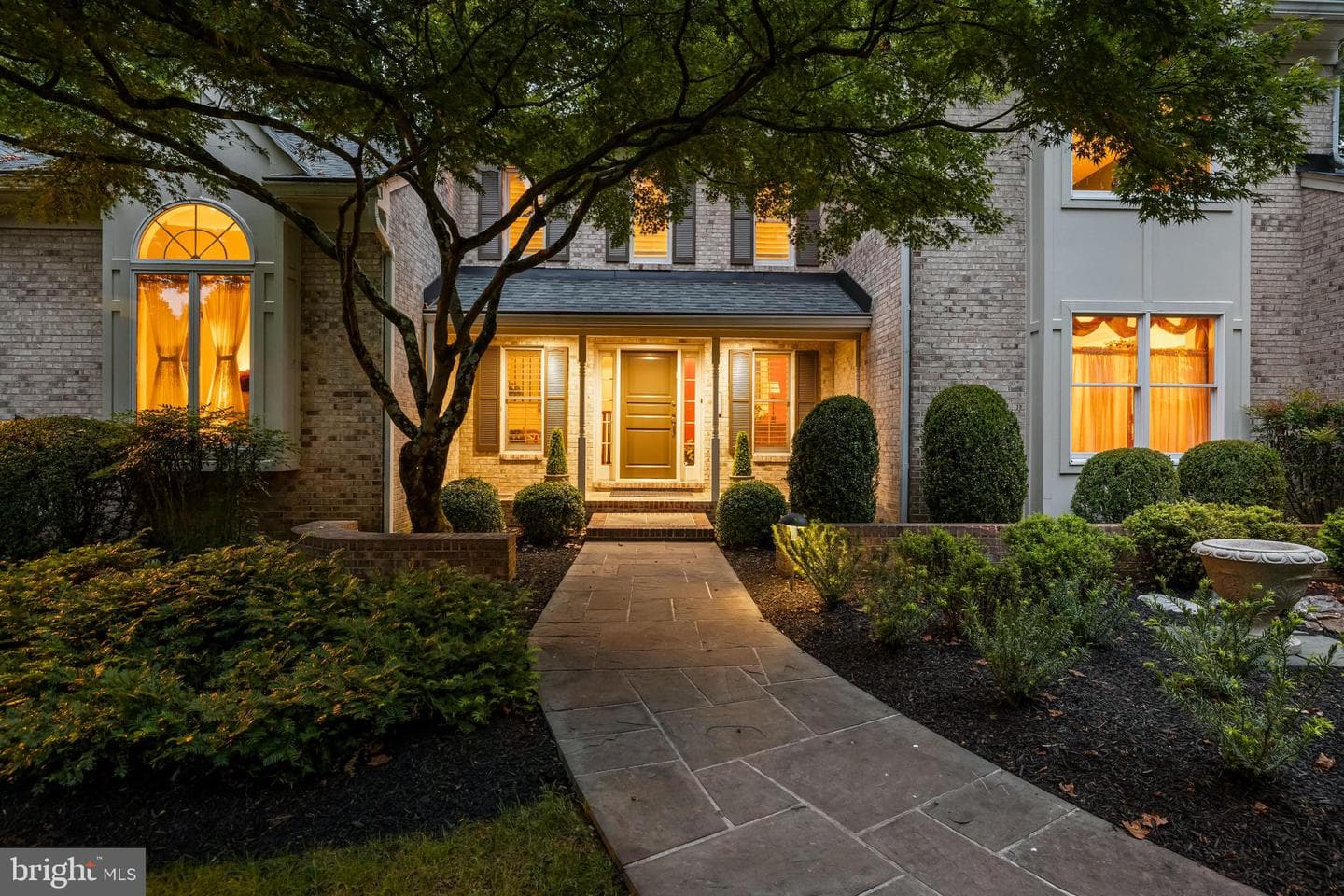3610 Michelle Way photo 2