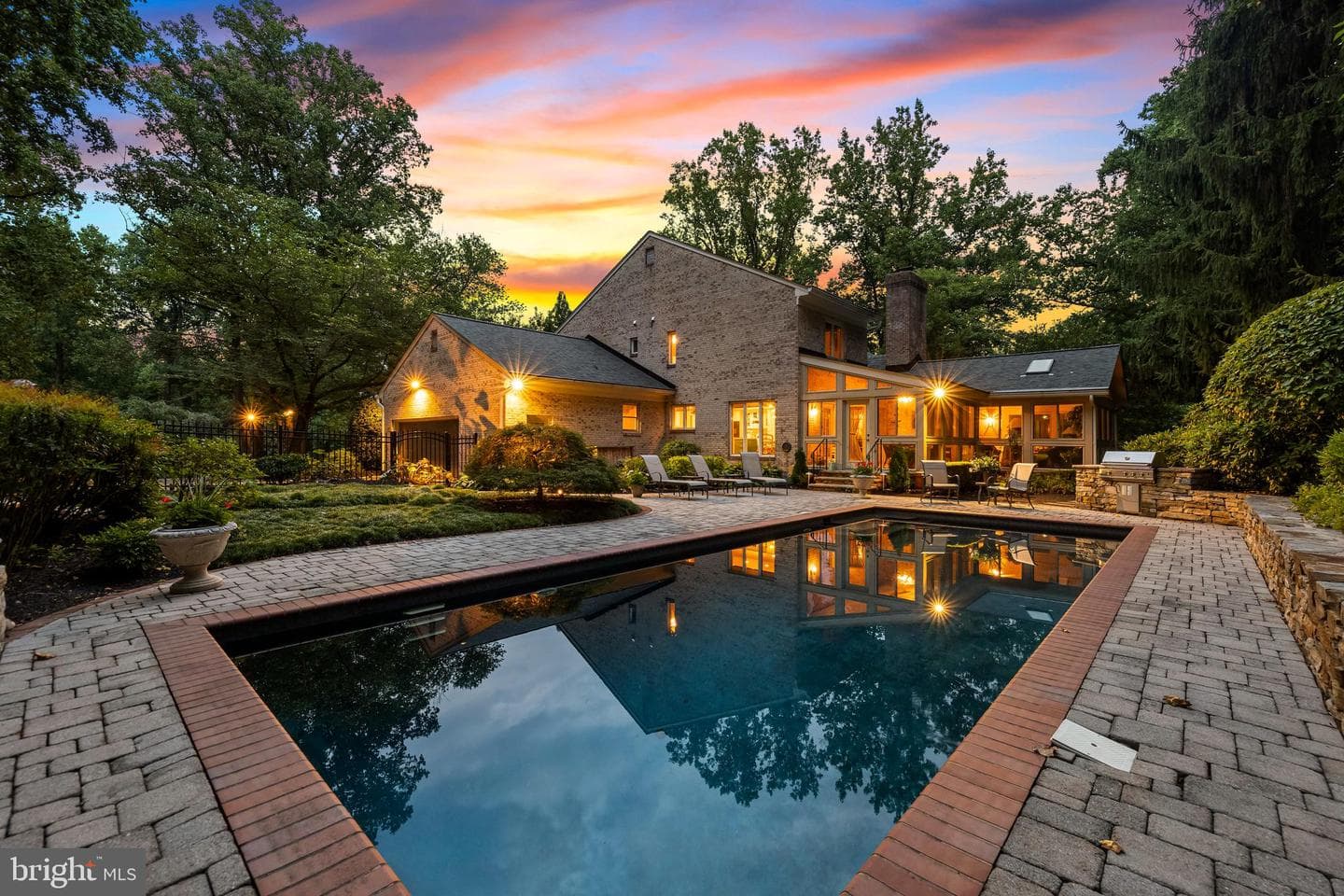 3610 Michelle Way photo 3
