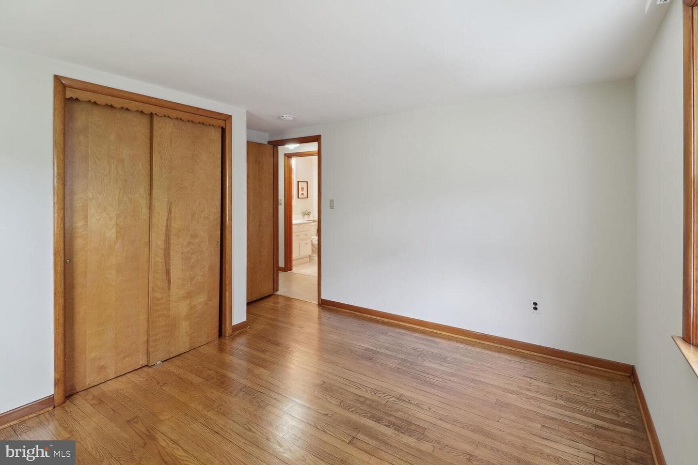 11131 Ridgeway Avenue S photo 20