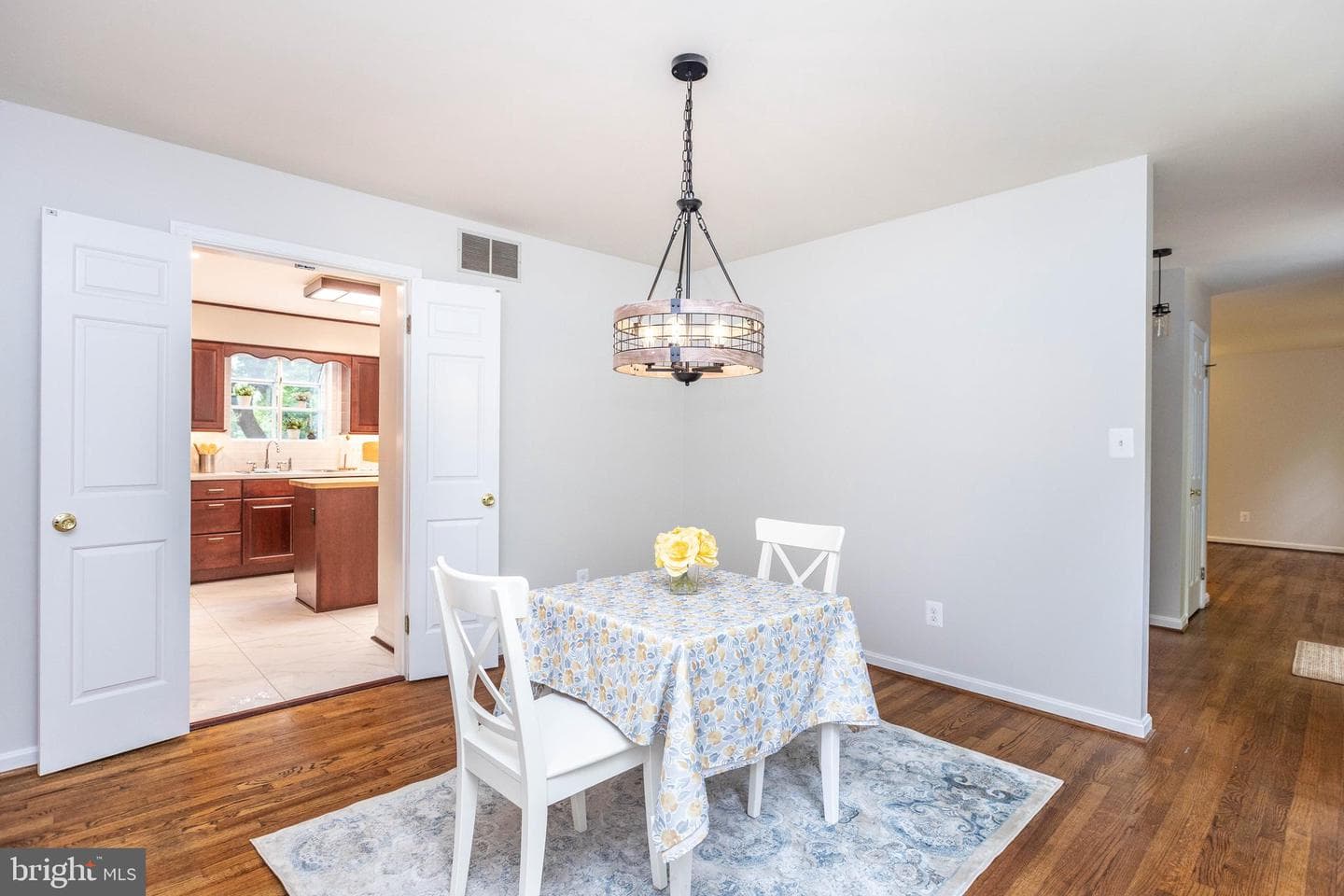 9 Chesterfield Court photo 11
