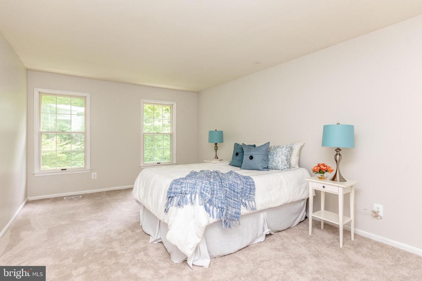 9 Chesterfield Court photo 20