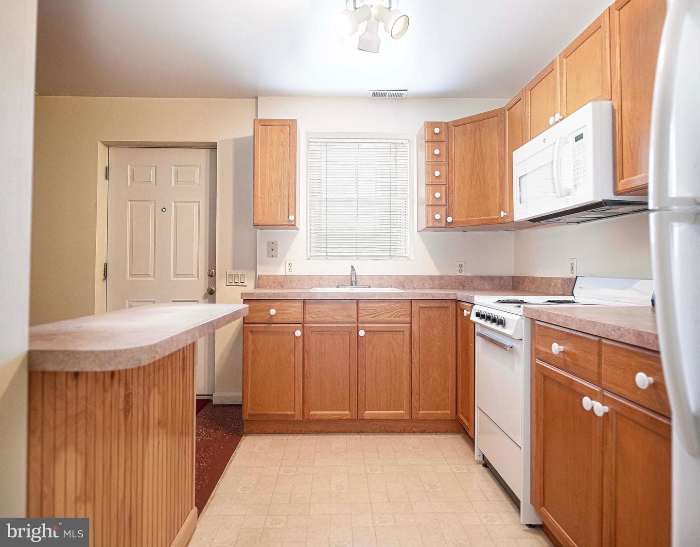 9007 Simms Avenue photo 25