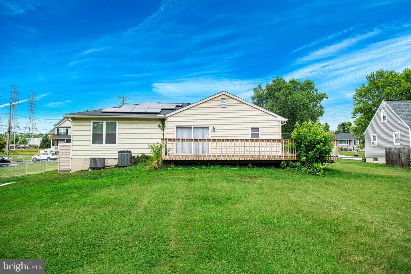 9007 Simms Avenue photo 31