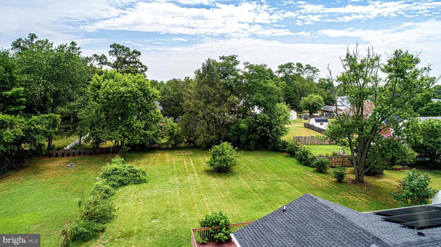 9007 Simms Avenue photo 43