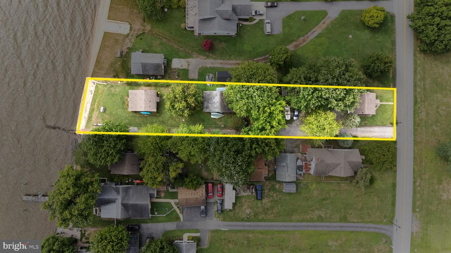 2115 & 2121 Rocky Point Road photo 6