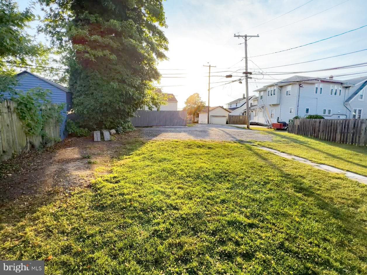 5504 Carville Avenue photo 29