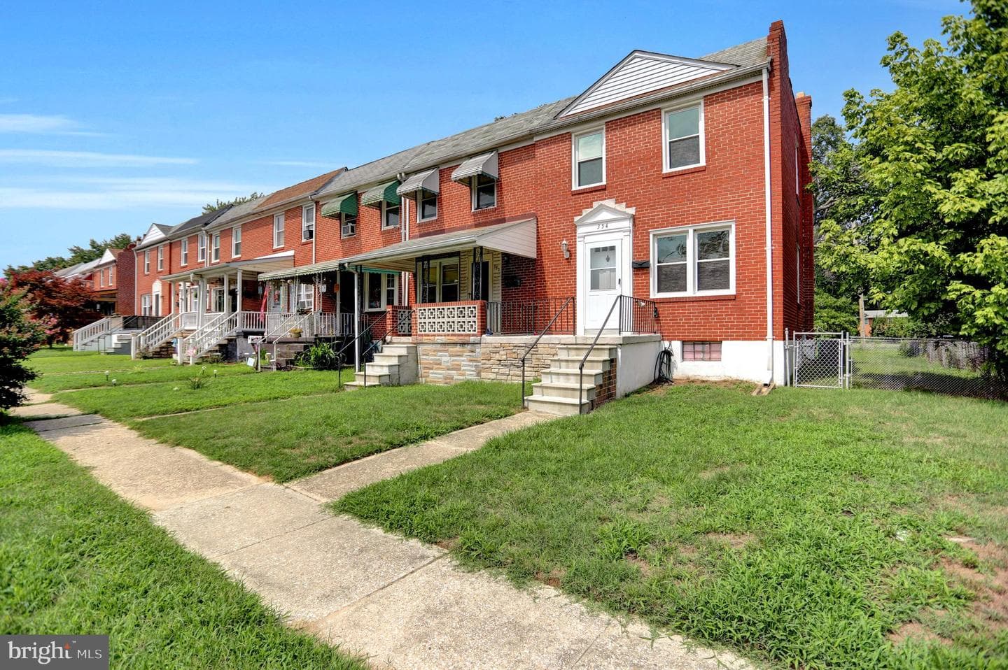 354 Leeanne Road photo 2