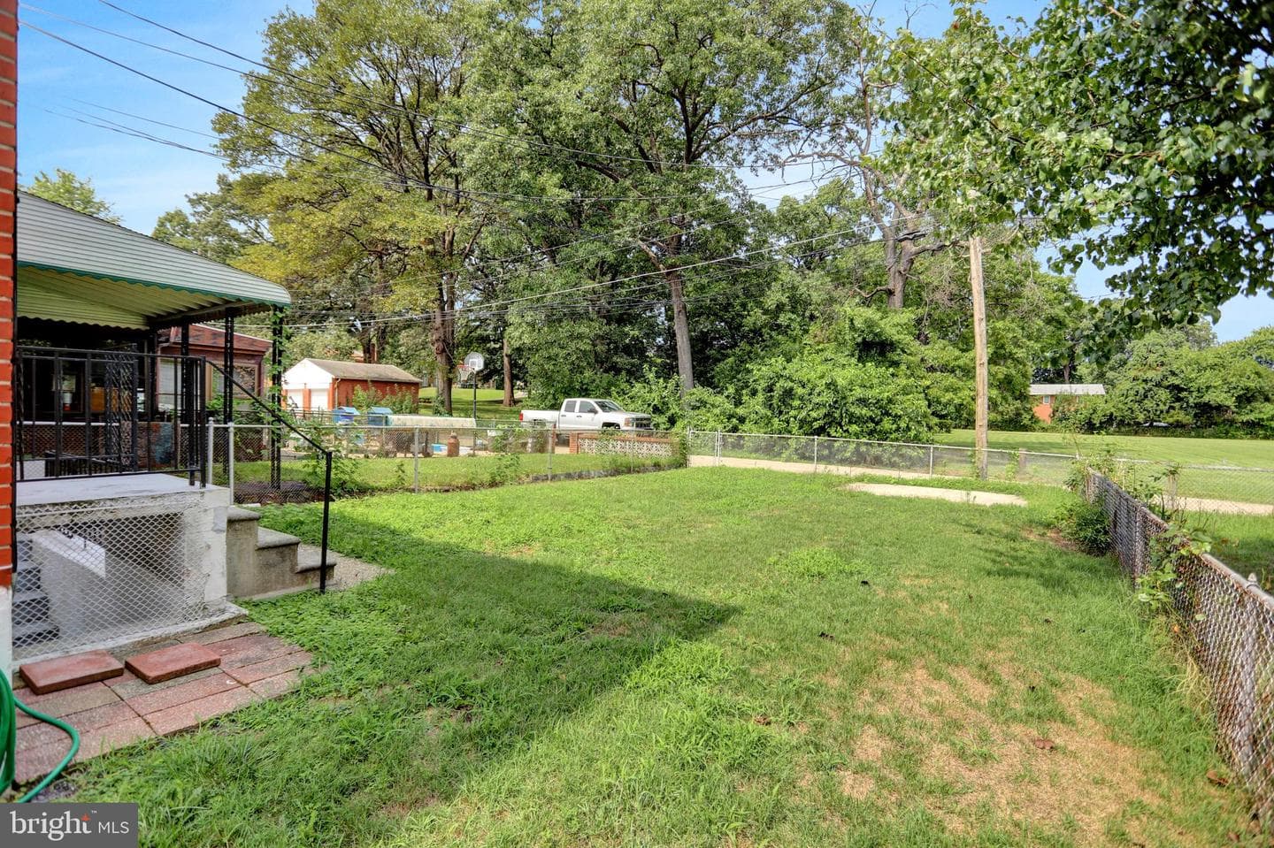 354 Leeanne Road photo 22