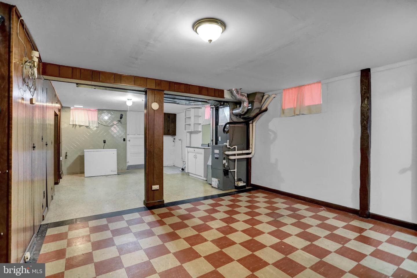 354 Leeanne Road photo 24