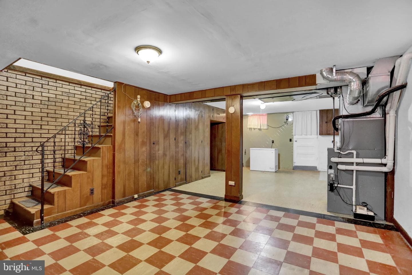 354 Leeanne Road photo 25