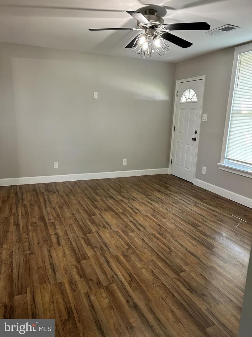 2235 Lincoln Avenue photo 16