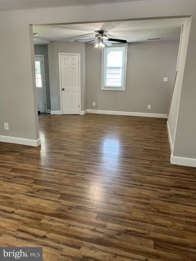 2235 Lincoln Avenue photo 17