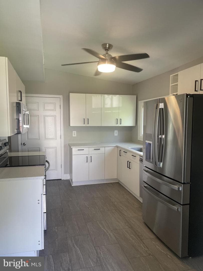 2235 Lincoln Avenue photo 19