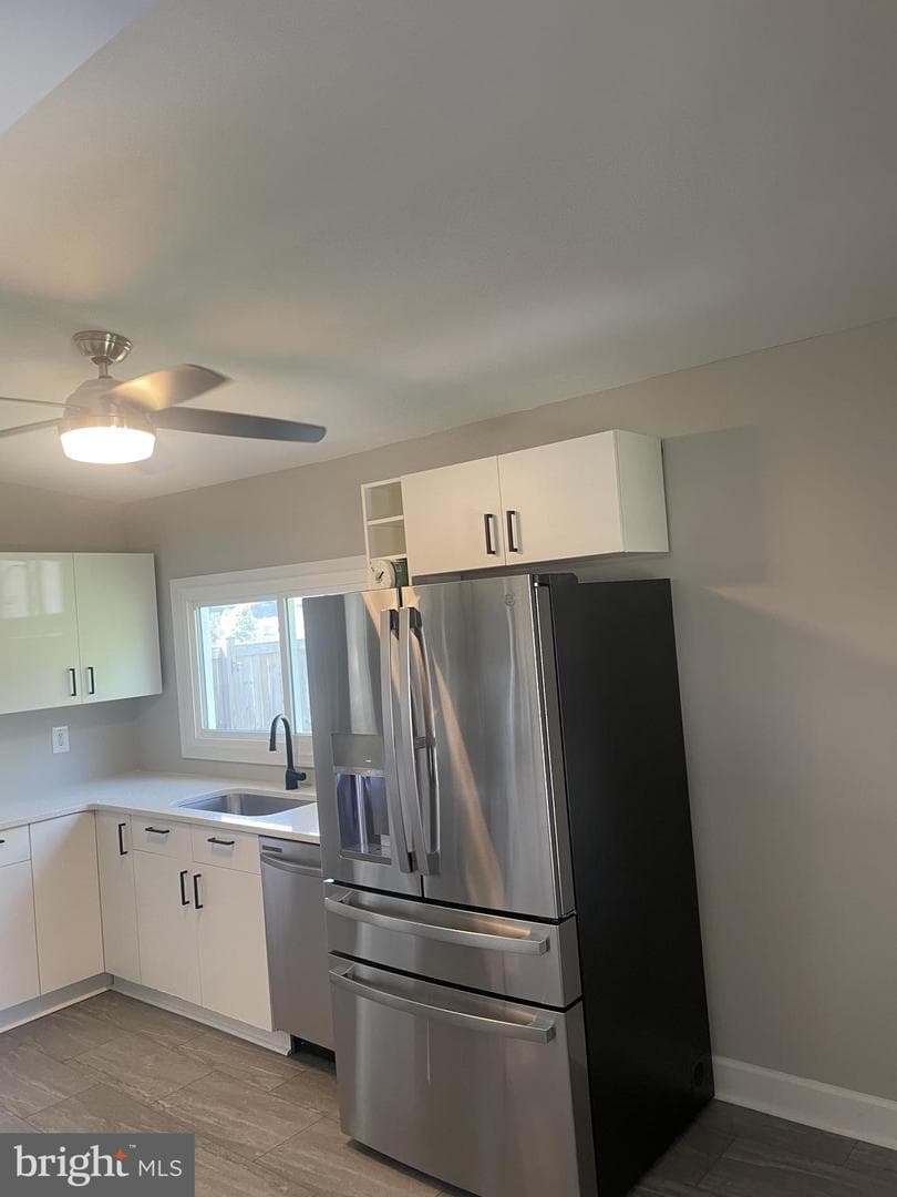 2235 Lincoln Avenue photo 21