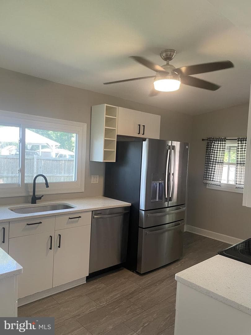 2235 Lincoln Avenue photo 22