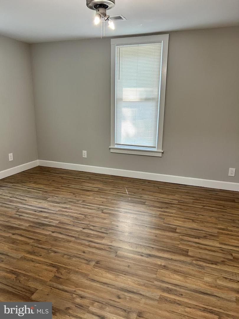 2235 Lincoln Avenue photo 26