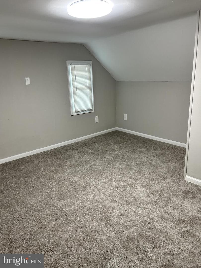 2235 Lincoln Avenue photo 30