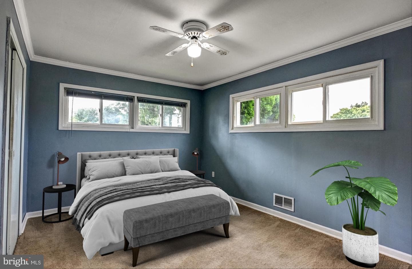 2460 Ellis photo 13