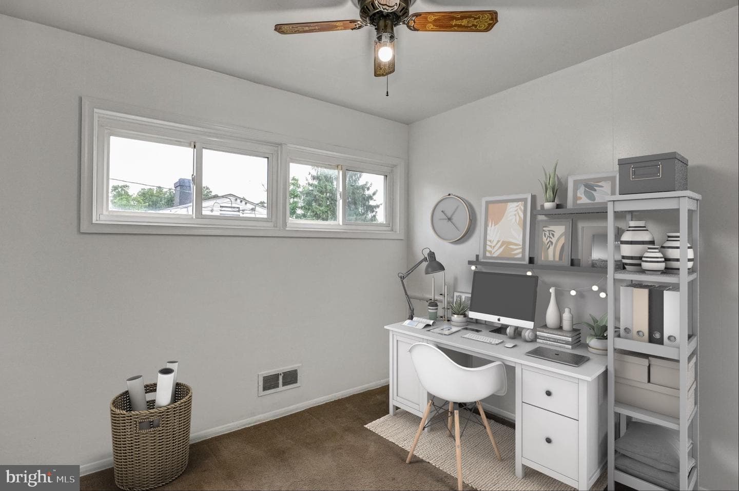 2460 Ellis photo 15