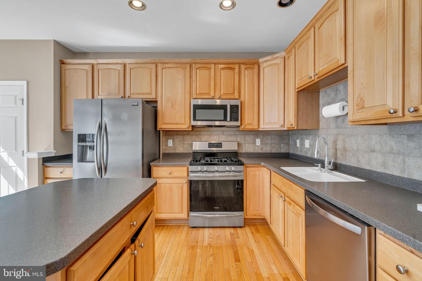 5004 Strawbridge Terrace #5004 photo 19