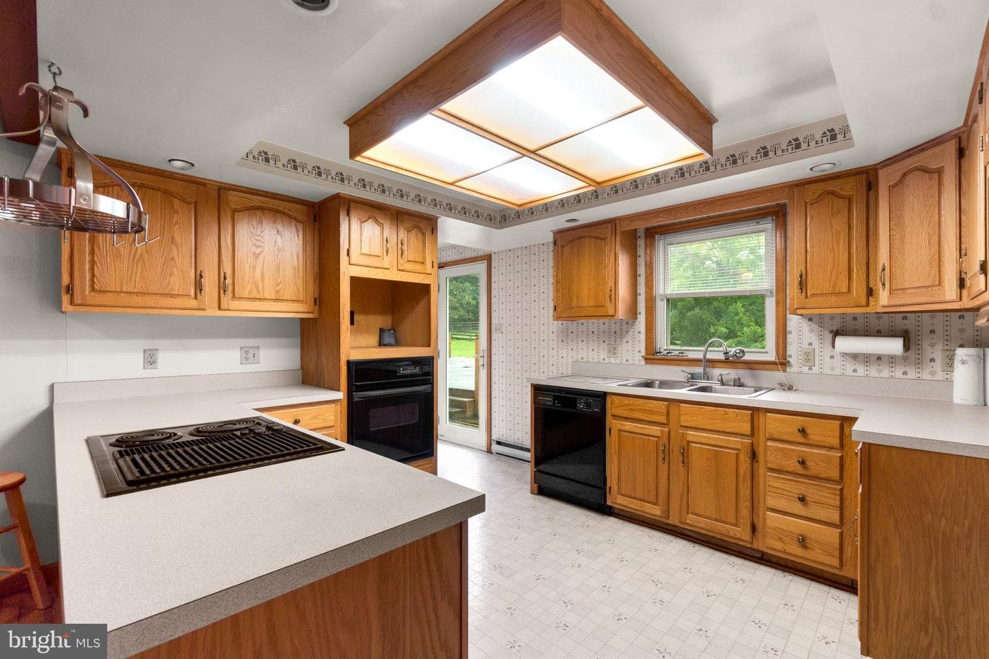 5534 Emory Road photo 7
