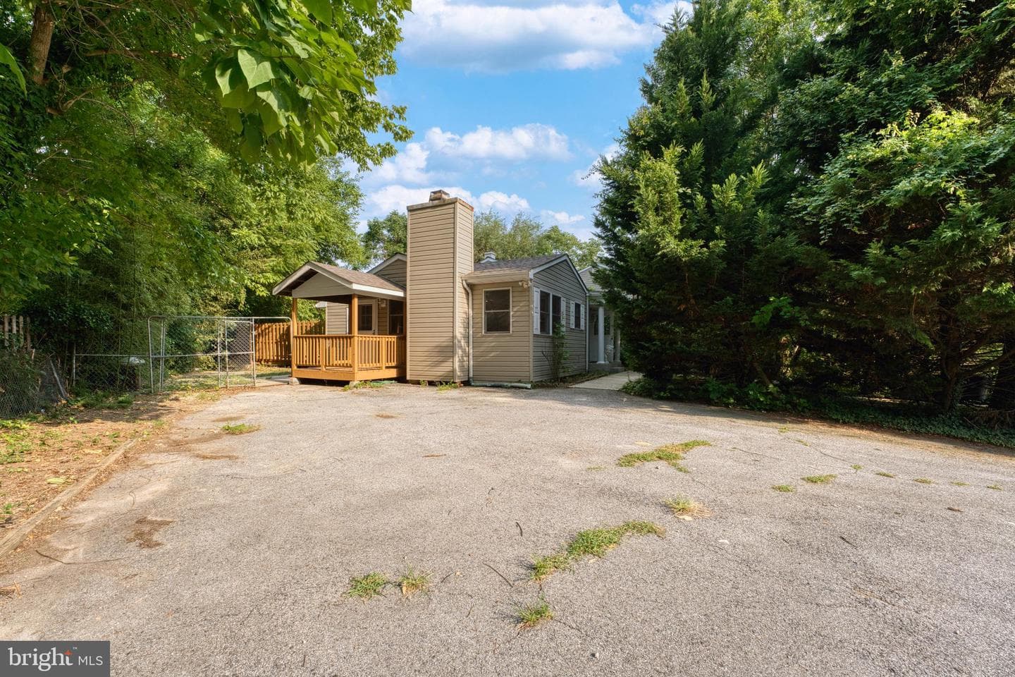 7209 N Charles Street N photo 42