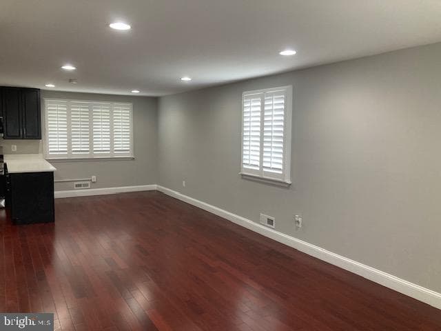 3439 Lynne Haven Drive photo 6