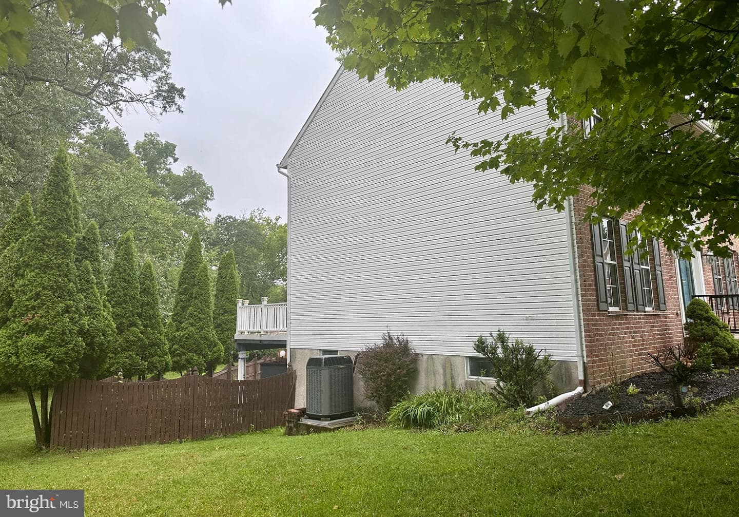 520 Westside Boulevard photo 3