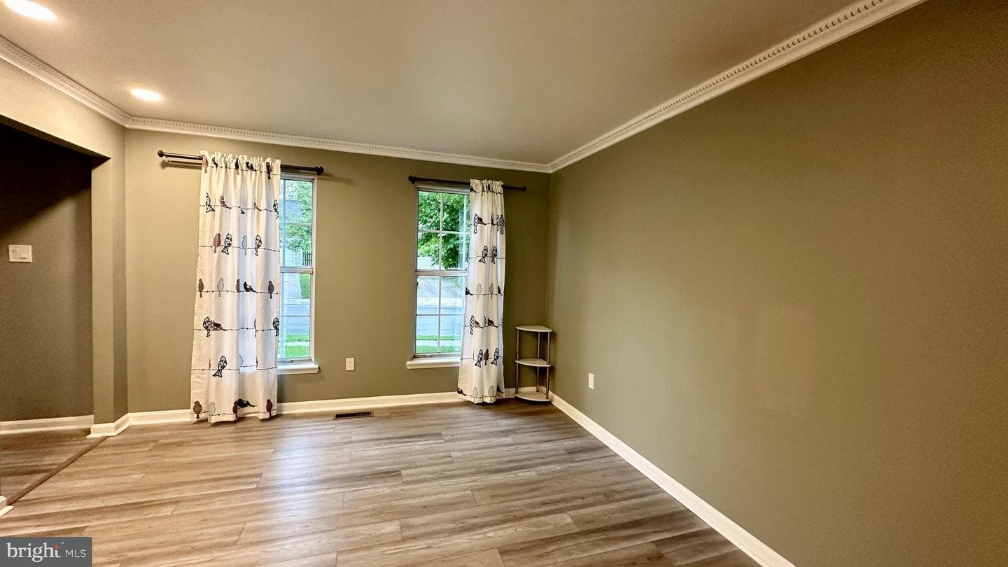 520 Westside Boulevard photo 31