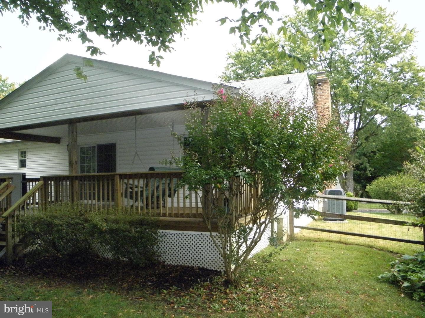 4 Flintridge Court photo 33