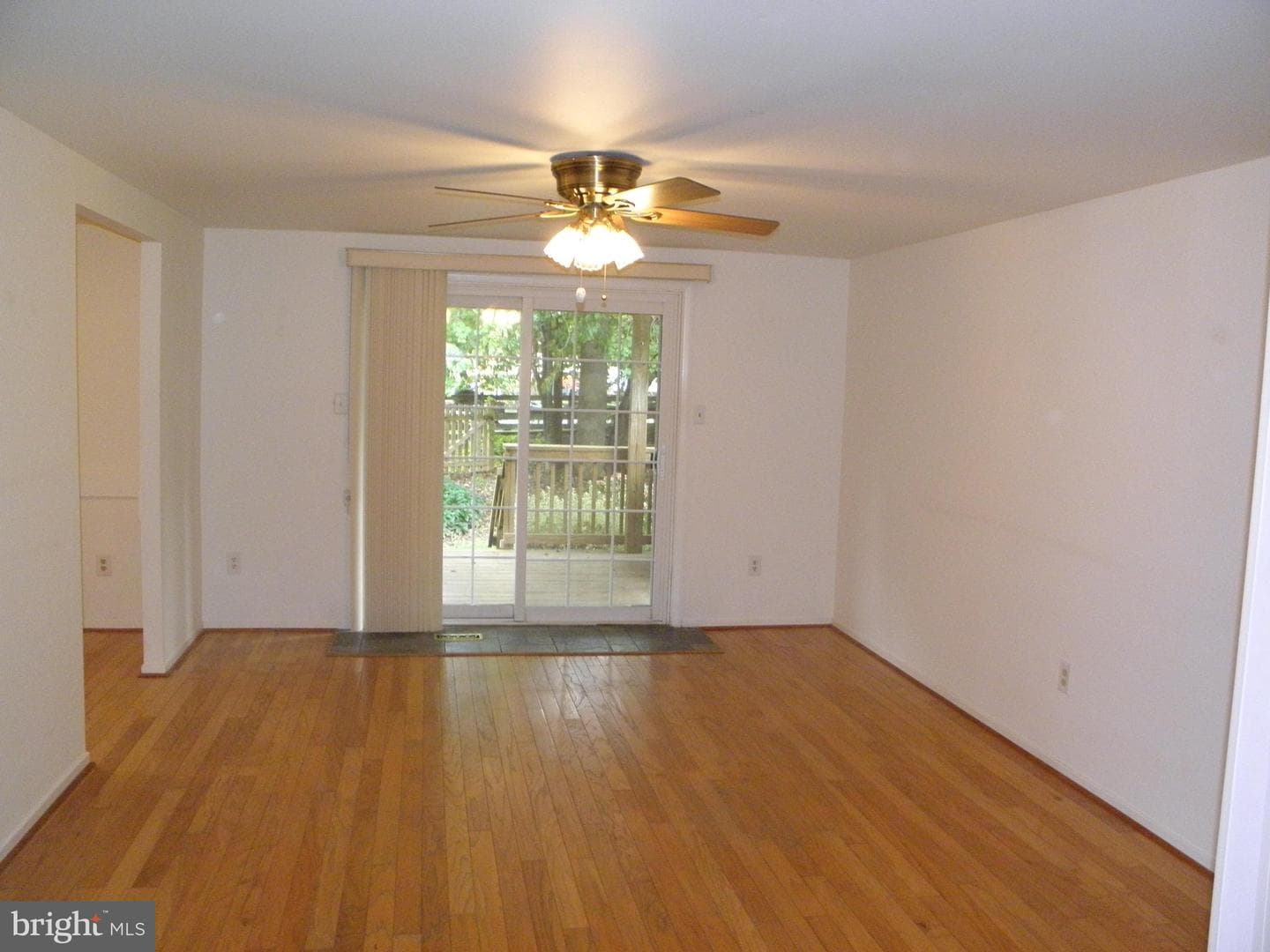4 Flintridge Court photo 6