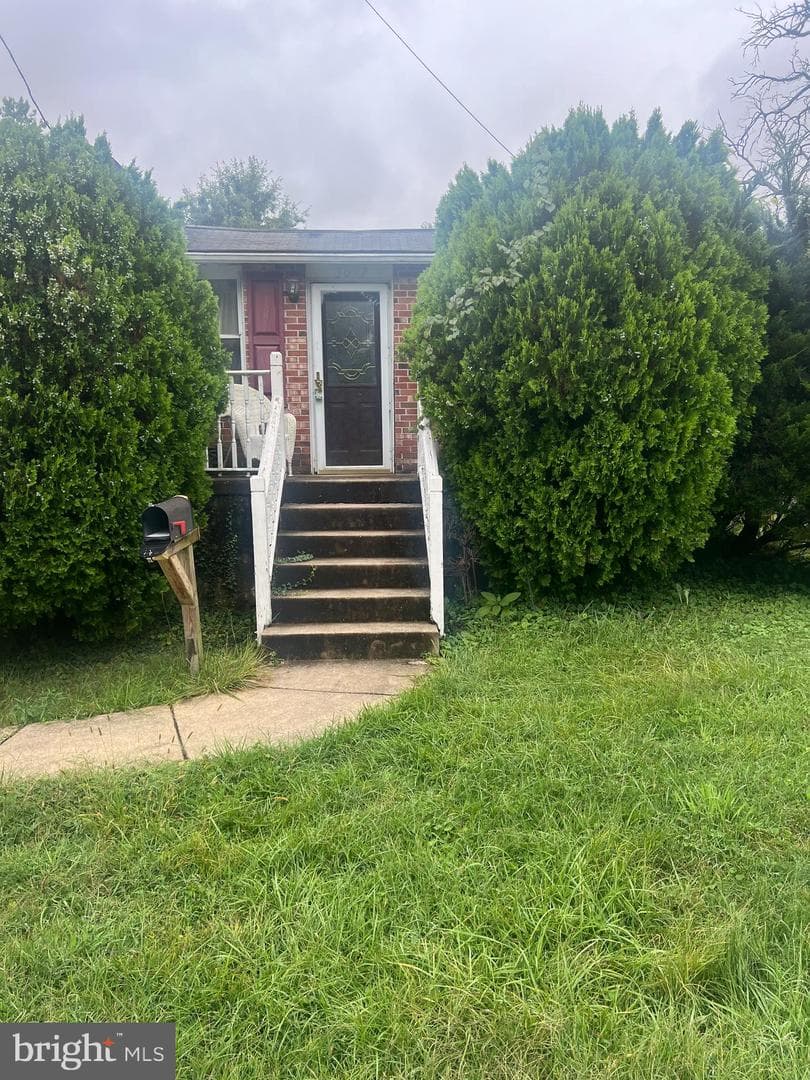 3017 Edgewood Avenue photo 1