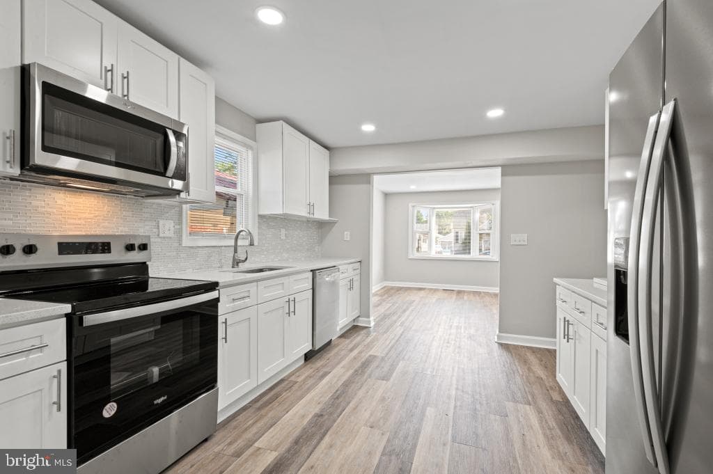 4 Forest Road