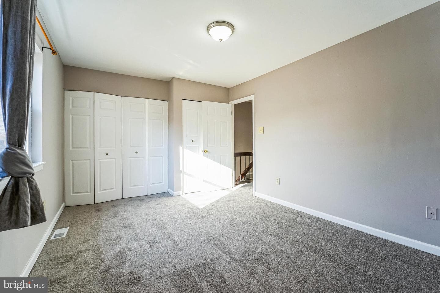 8 Mainview Court photo 26