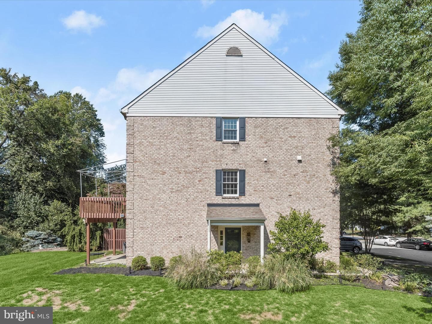 208 Castletown Road photo 45