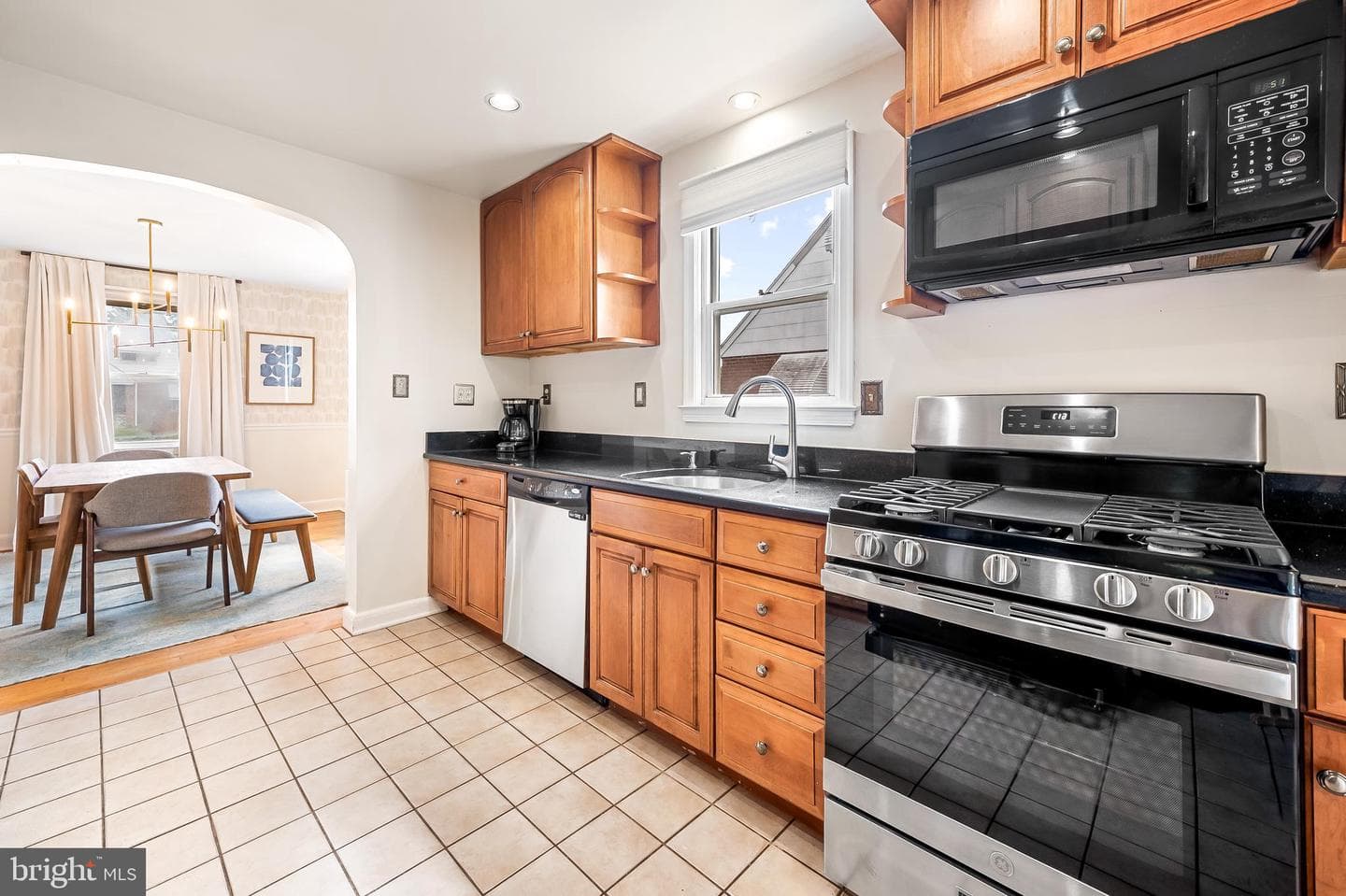 5712 Daybreak Terrace photo 11