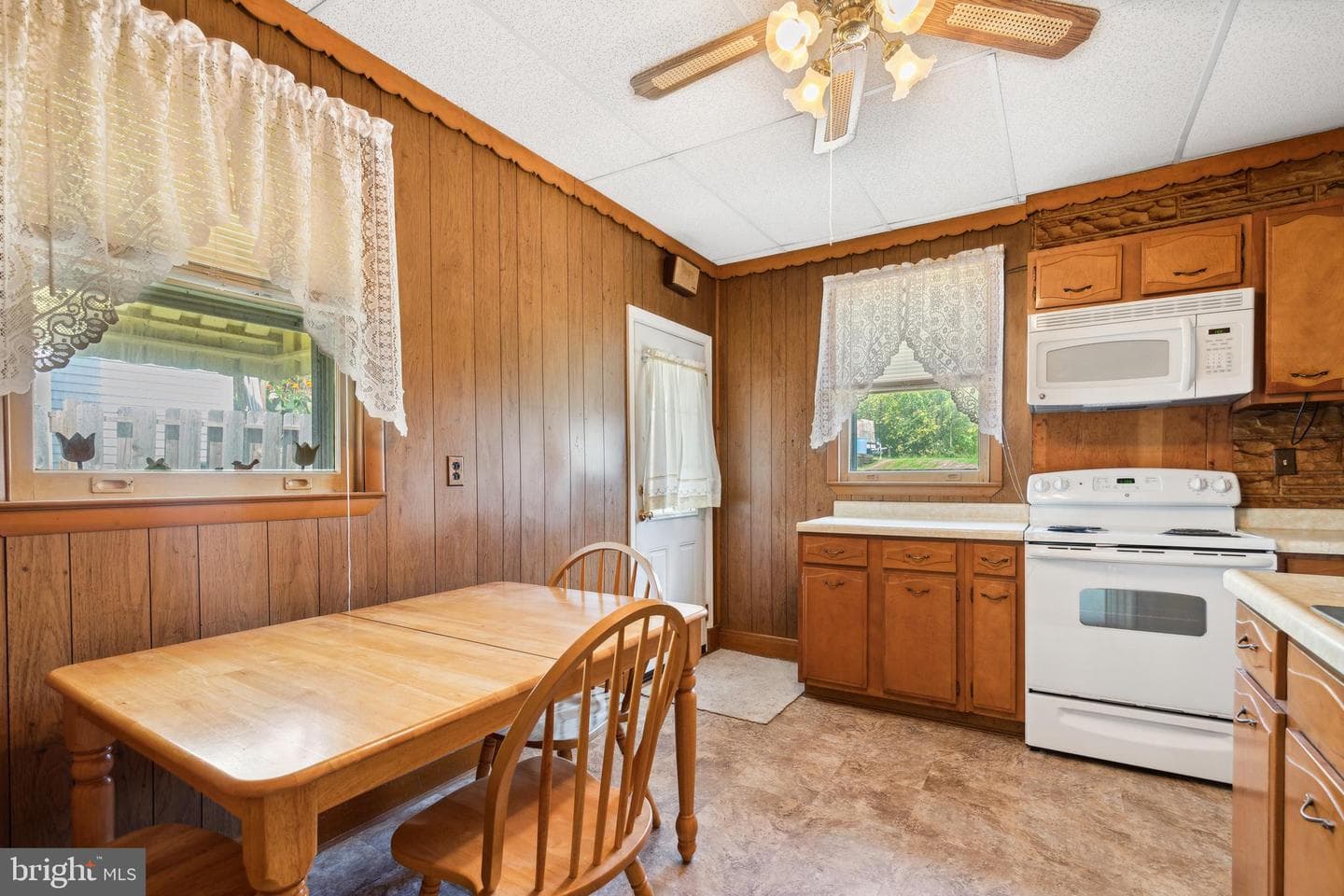 1308 Rosewick Avenue photo 16