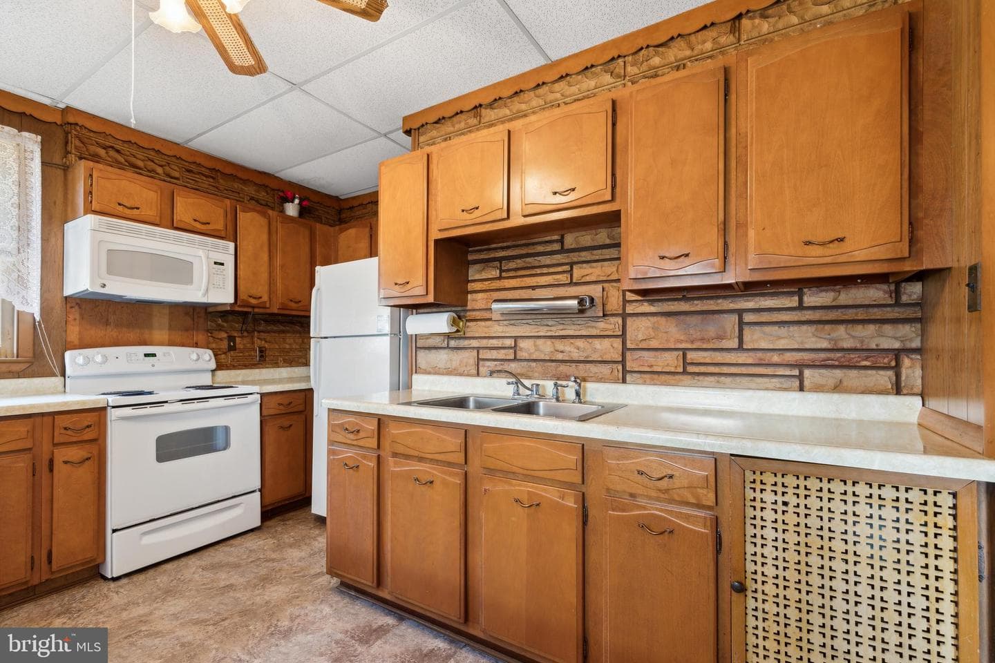 1308 Rosewick Avenue photo 17