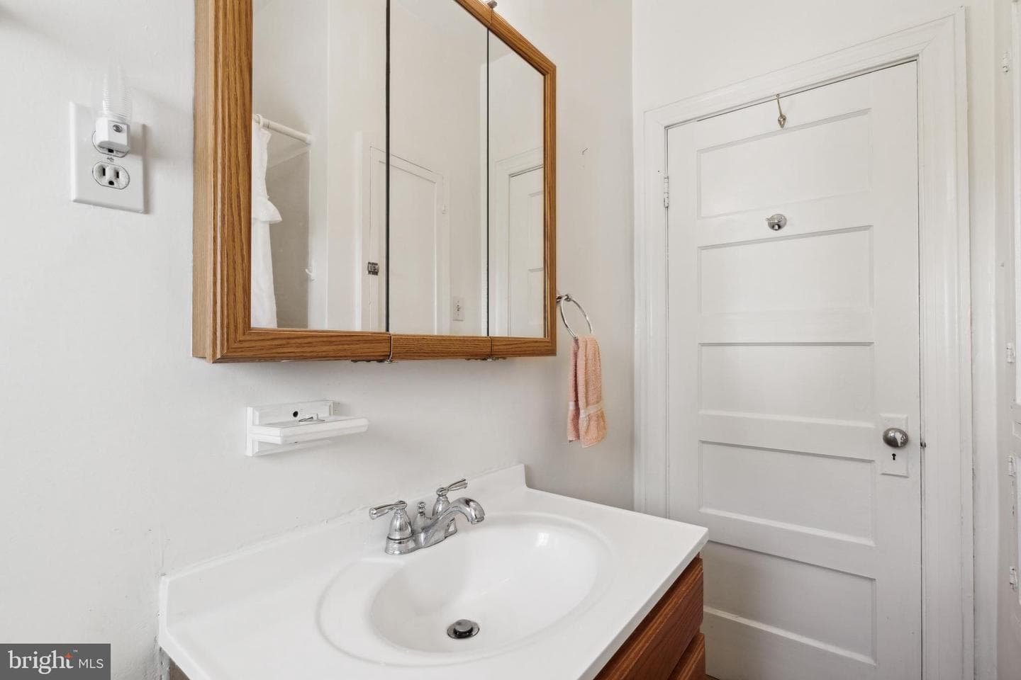 1308 Rosewick Avenue photo 32